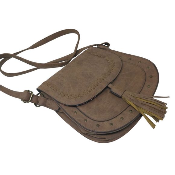 Brown Boutique Bag with Nice Tassel. - Picture 1 of 16